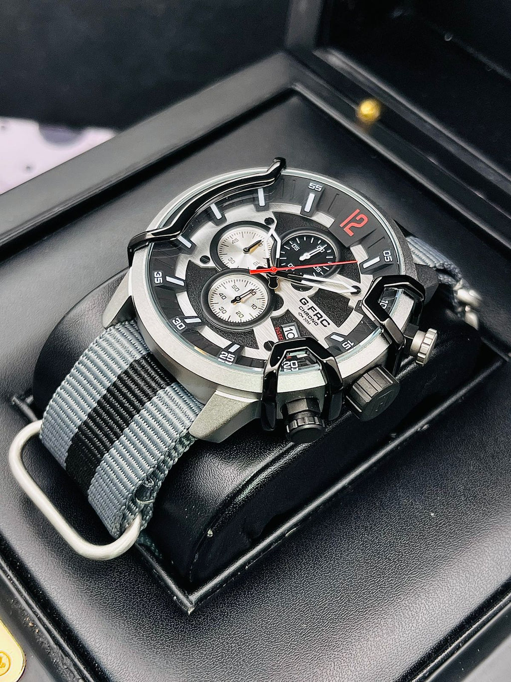Reloj G-FRC Cronógrafo Deportivo – Lona Multicolor